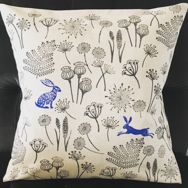 Hare Meadow Seedhead Print Cushion - Image 3