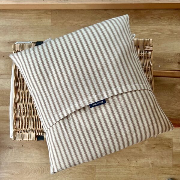 Rockpool Print Square Cushion - Image 2