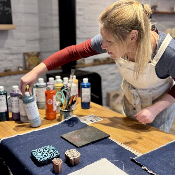 Print & Prosecco Evening - The Bell Inn, Rickinghall, Mid Suffolk - Image 7
